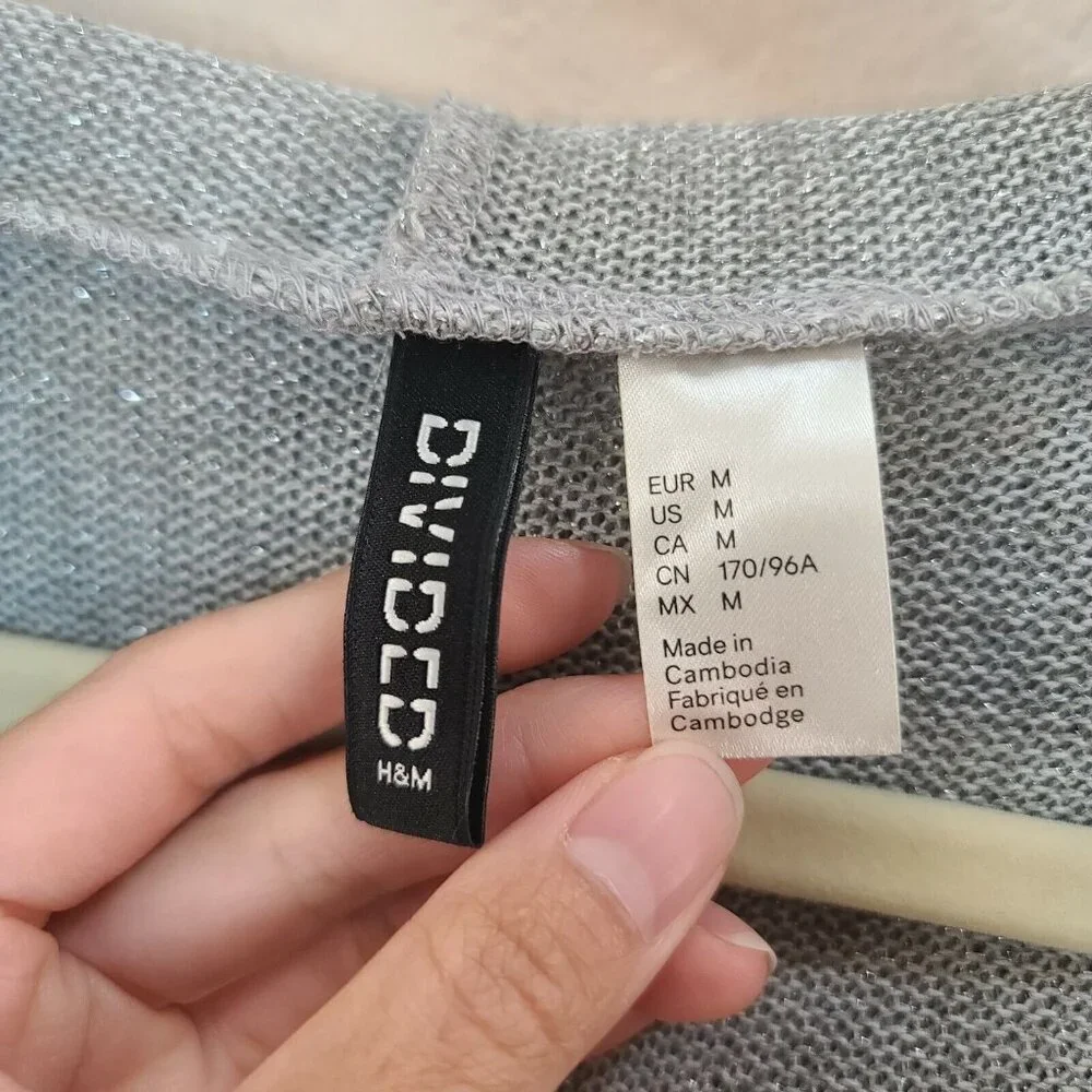 Divided H&M Sweater Womens Medium Gray Metallic Slouchy Sleeve Hooded Casual - Picture 10 of 12